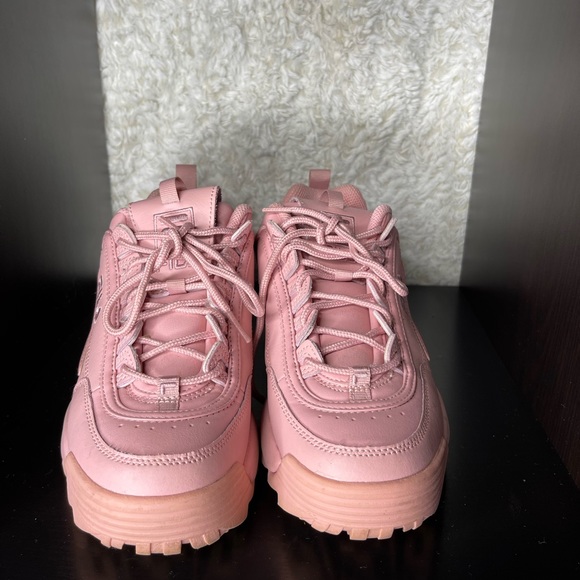 Fila - Picture 3 of 3